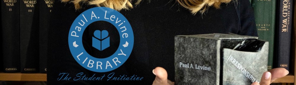 Tevat Paul - A Traveling Tombstone - Sculptor Robert Schmidt-Matt; Photo: Ronen Khazin